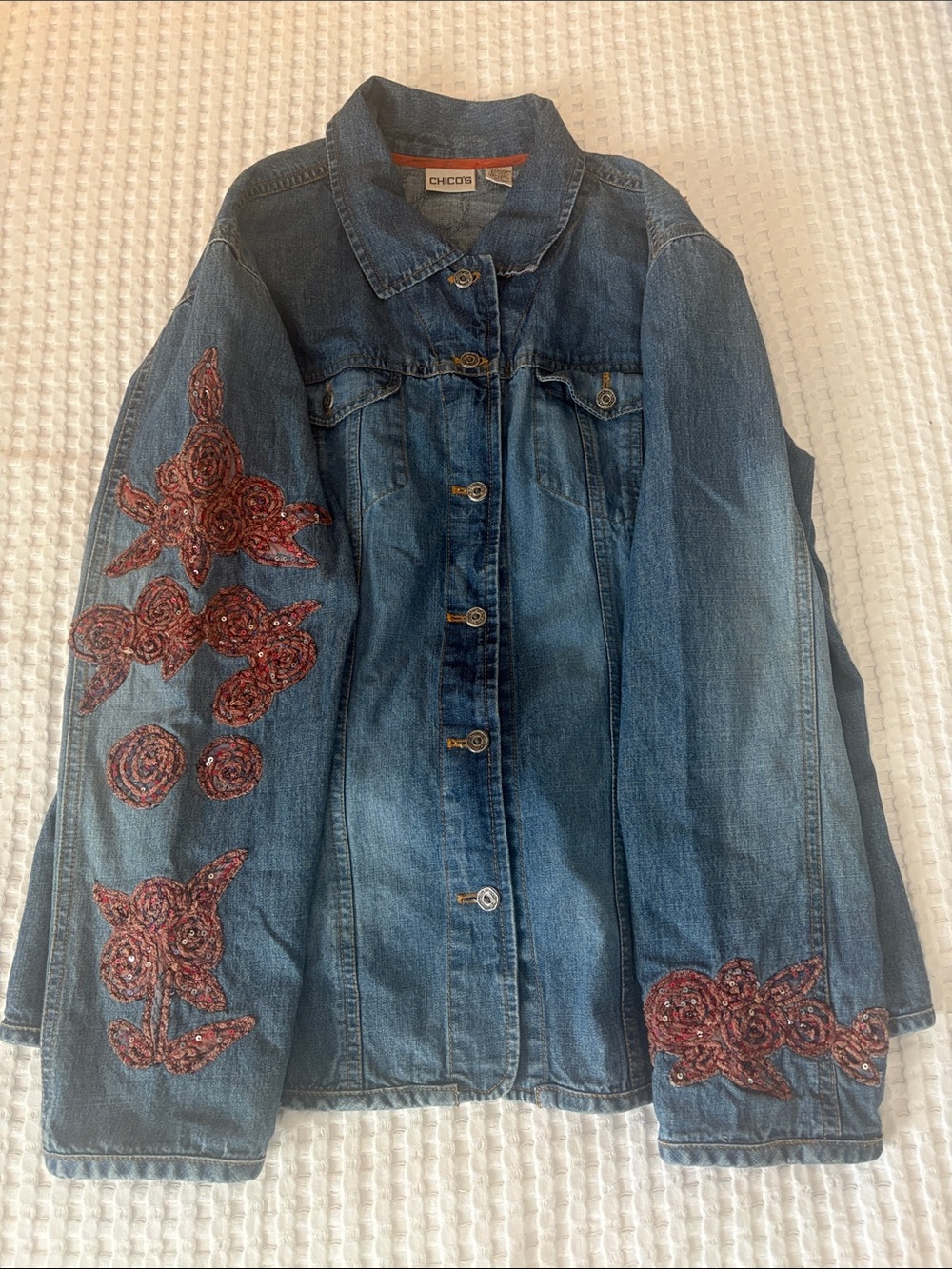 Chico’s Size 3 Embellished Sequin Embroidered Boho Artsy Festival Denim Jacket - Picture 2 of 6